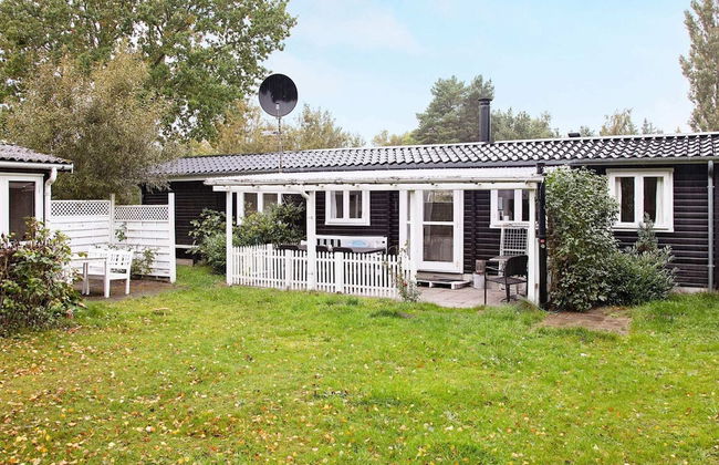 6 Person Holiday Home in Rodby - Foto 32