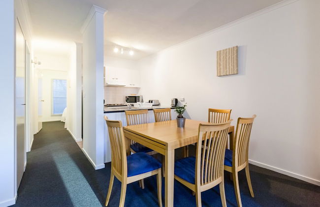 DAWN, 2BDR Carlton Apartment - Foto 10