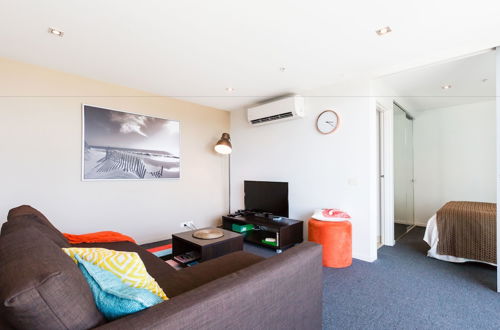 Photo 9 - ALLINDA, 1BDR Melbourne Apartment