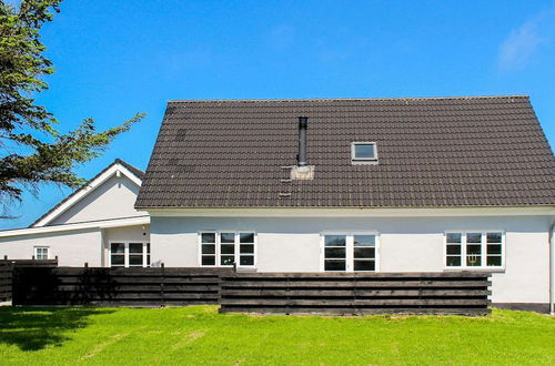 Photo 45 - 14 Person Holiday Home in Lokken