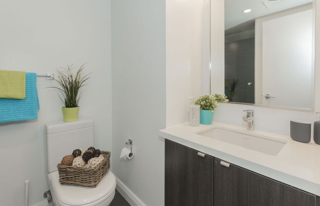 QuickStay - Yorkville's Finest (Yonge & Bloor) - Foto 16