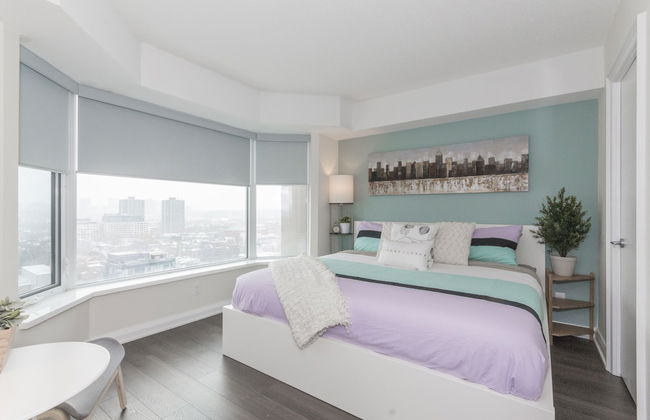 QuickStay - Yorkville's Finest (Yonge & Bloor) - Foto 4