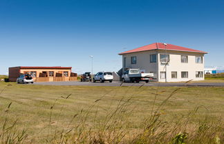 Photo 1 - Garður Apartments