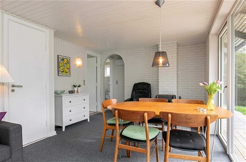 Foto 12 - 5 Person Holiday Home in Struer