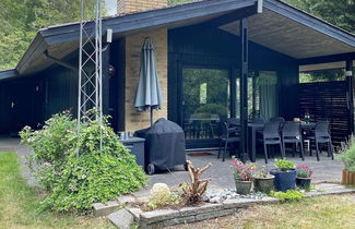 Foto 1 - 6 Person Holiday Home in Vaeggerlose