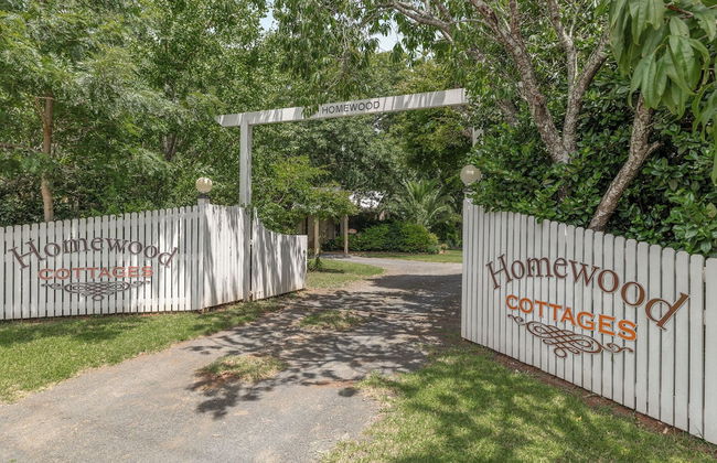 Homewood Cottages - Photo 1