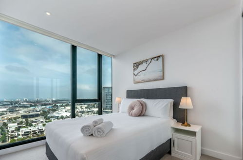 Photo 10 - Melbourne Private Apartments - Collins Wharf Waterfront, Docklands