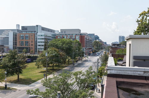 Photo 30 - Applewood Suites - West Queen West Lofts