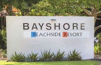 Foto 3 - Bayshore Beachside Resort