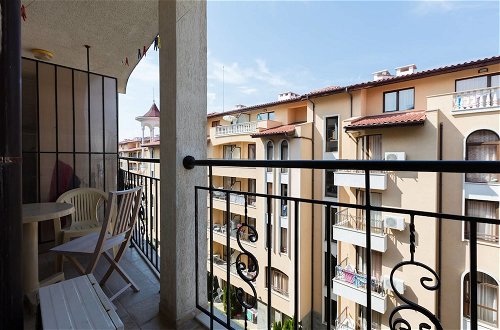 Photo 18 - One Bedroom Apartment with Balcony
