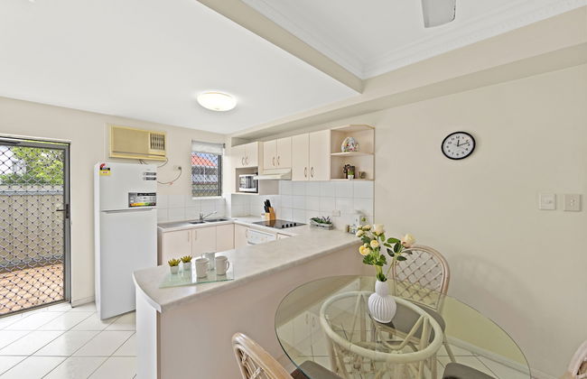 Koala Court Holiday Apartments - Foto 17
