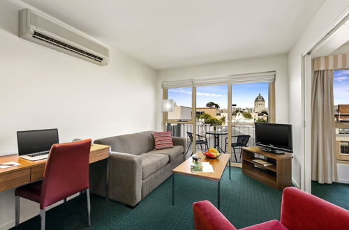 Photo 1 - Melbourne Carlton Central Apartment Hotel