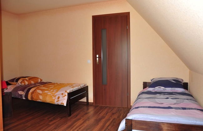 Przytulny Domek z Sauna , Jacuzzi i Basenem - Foto 3