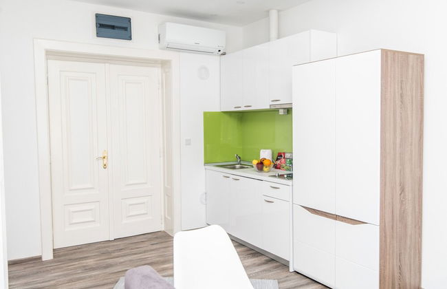 Modern Newly Refurbished Studio! Main Street - Foto 10
