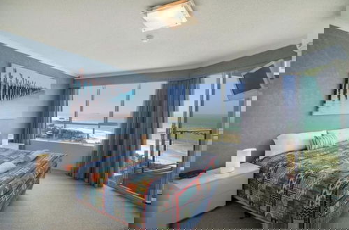 Photo 26 - Chateau Royale Beach Resort Maroochydore