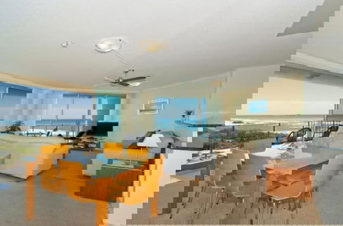 Photo 59 - Chateau Royale Beach Resort Maroochydore