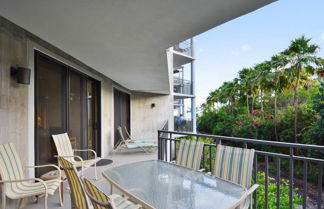 Photo 3 - Atlantic Paradise by Avantstay Great Location w/ Balcony, Outdoor Dining & Shared Pool & Hot Tub