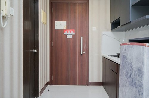 Foto 5 - Cozy Design 1Br Apartment At Scientia Residence