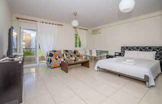 Photo 3 - Lovely Cozy Discrete Apartment in Orestiada