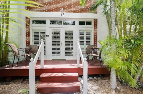 Photo 11 - Key West Found by Avantstay Close to Shops w/ Patio & Shared Pool! Week Long Stays Only