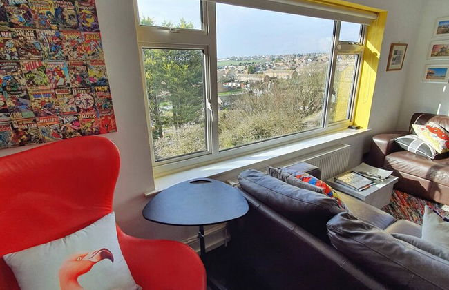 3 Bed House Stunning Views And Free Parking - Foto 23