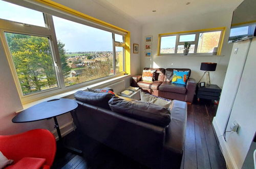 Photo 15 - 3 Bed House, Stunning Views And Free Parking