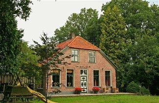 Foto 1 - Secluded Farmhouse in Balkbrug with Hot Tub