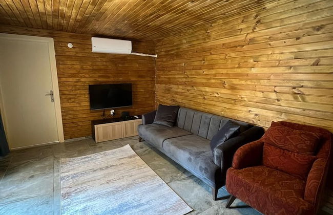 The Halcyon Apartment - Photo 27