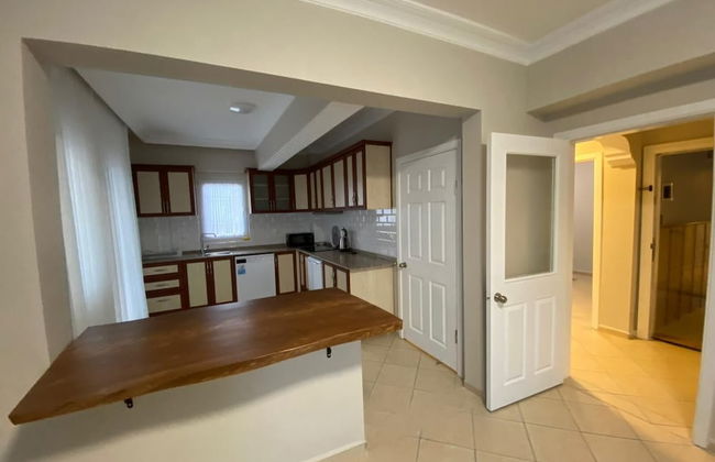 The Halcyon Apartment - Photo 19