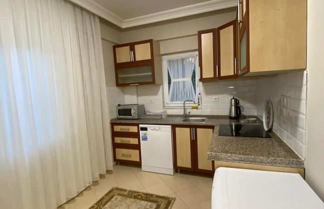 The Halcyon Apartment - Photo 17