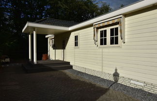 Photo 1 - Modern Holiday Home in Kaatsheuvel with Hot Tub