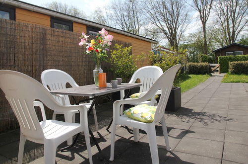 Photo 11 - Rustic Bungalow in North Holland near Forest