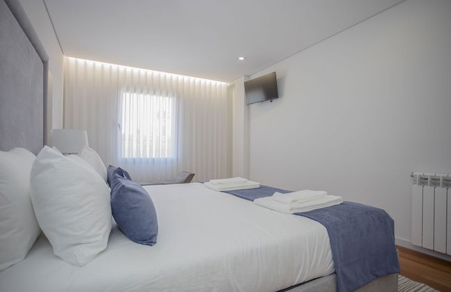 Liiiving -Luxury River View Apartment IX - Photo 2