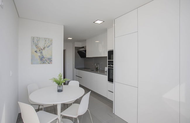 Liiiving -Luxury River View Apartment IX - Photo 23