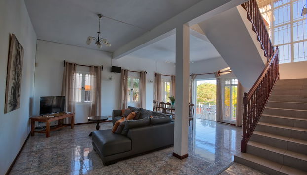 Entrada (vista interior)