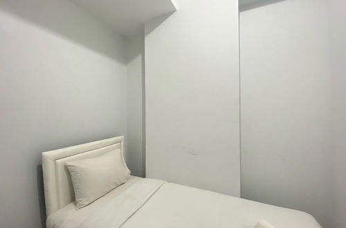 Photo 3 - Bright And Relaxing 2Br At Mekarwangi Square Bandung