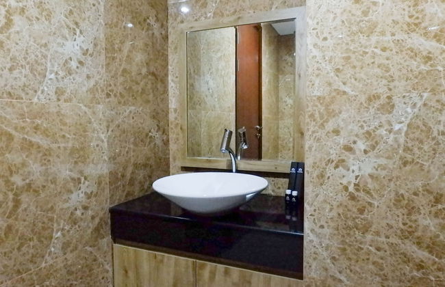 3Br Luxurious And Elegant Apartment At Grand Sungkono Lagoon - Foto 20