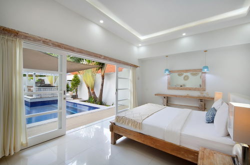 Photo 9 - Villa Shree Canggu by Azure