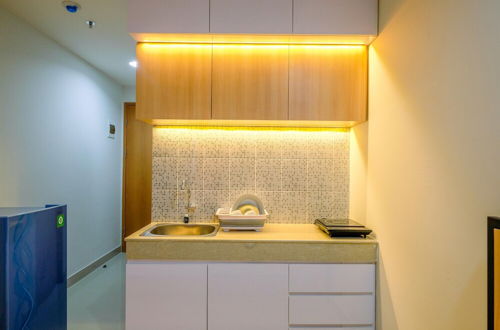 Foto 7 - Best Deal Studio at Evenciio Apartment near Campus Area