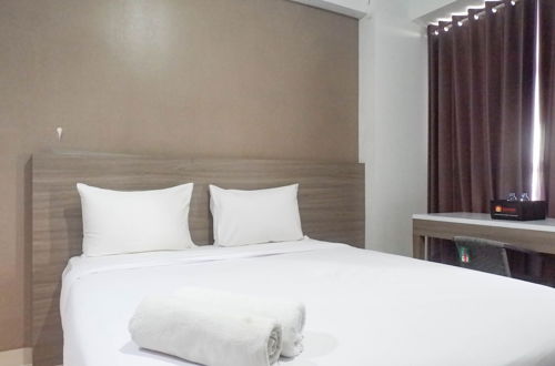 Foto 5 - Delightful Luxurious Studio Room at Taman Melati Surabaya Apartment