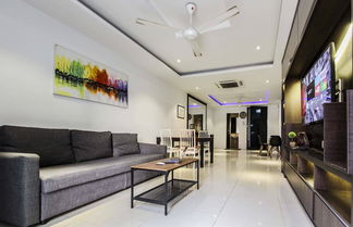 Foto 1 - Taragon Bintang Suites by StayHub Type 1