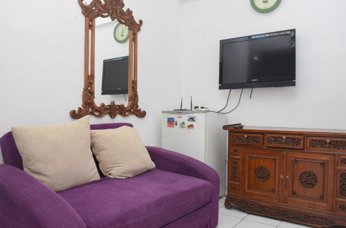 Photo 12 - Comfy 2Br At Menteng Square Apartment