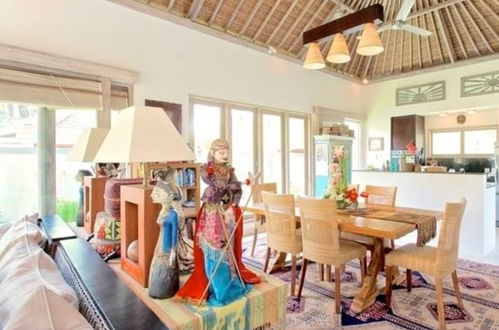 Foto 13 - Artful 3bed3bath Villa And Bungalow in the Rice Fieldsbest Breakfast in Bali