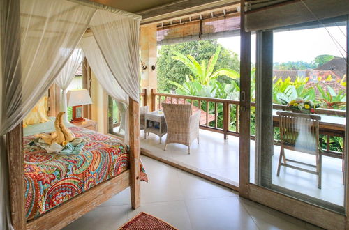 Photo 4 - Artful 3bed3bath Villa And Bungalow in the Rice Fieldsbest Breakfast in Bali