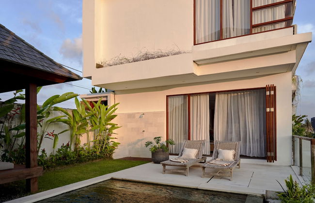 Om Cemagi Beach Villa - Foto 75