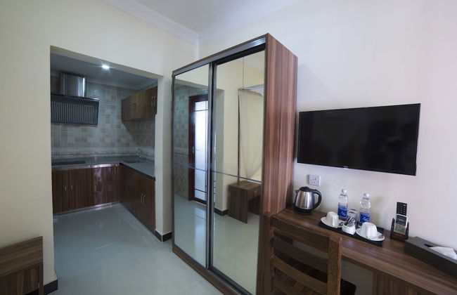 Antonio Garden Hotel - Photo 14
