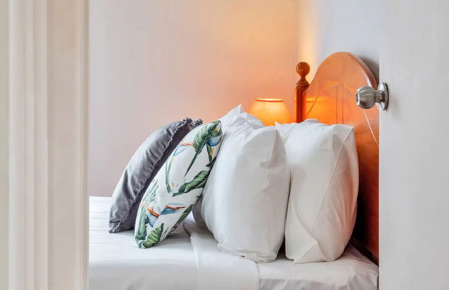 Kiwi Holiday Home near Airport - Photo 9