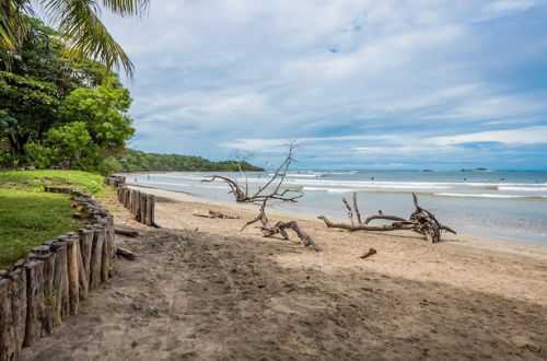 Photo 34 - Casa Woodbine Beachfront House