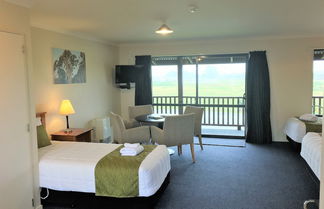 Photo 2 - Haast River Motels & Holiday Park