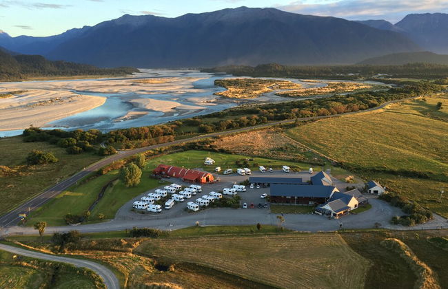 Haast River Motels & Holiday Park - Foto 1